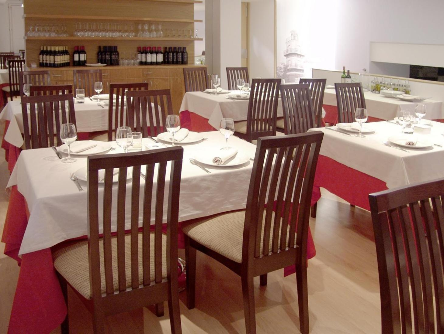 Gastro Hotel La Giraldilla Liérganes Buitenkant foto