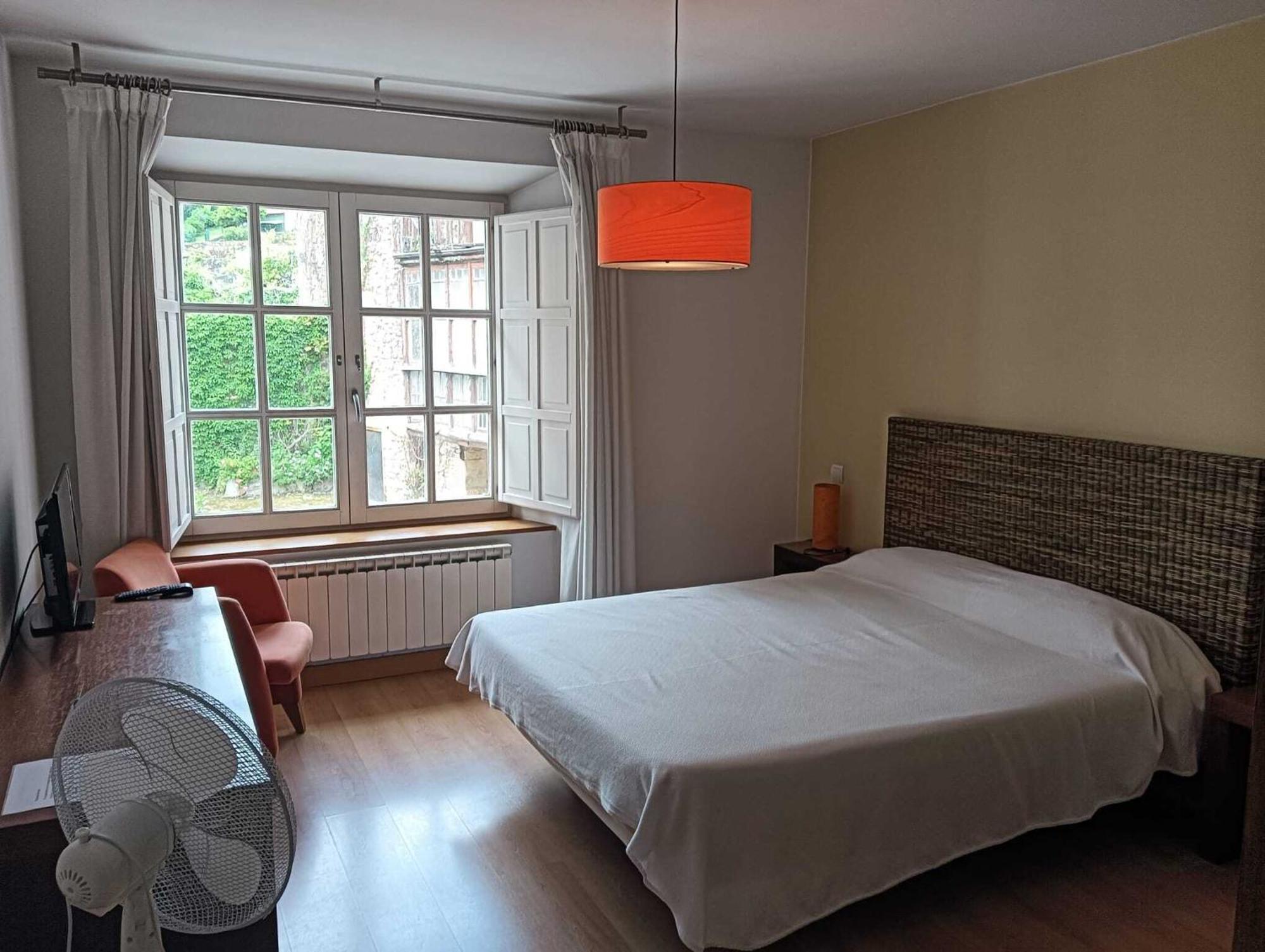 Gastro Hotel La Giraldilla Liérganes Kamer foto
