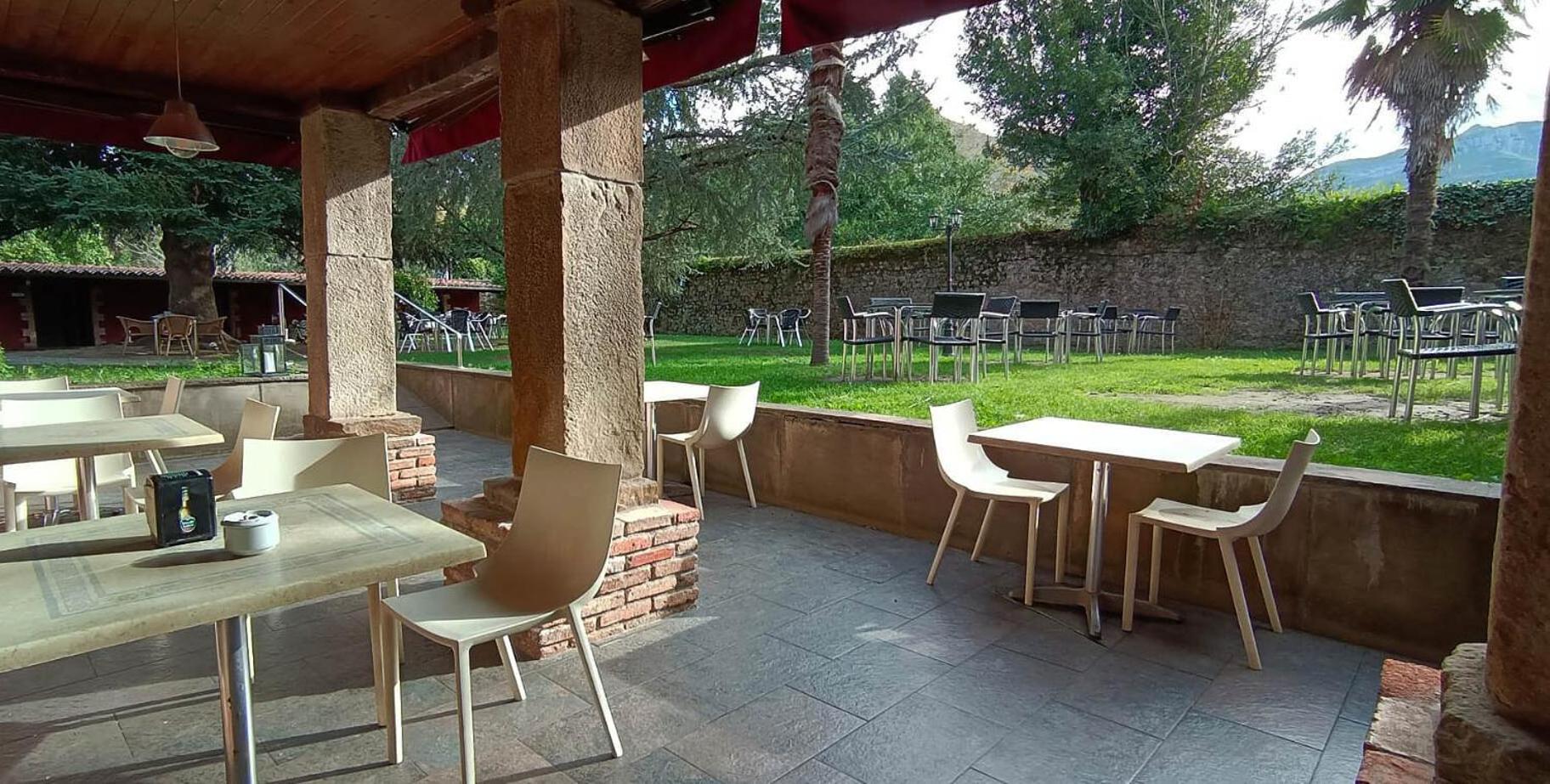 Gastro Hotel La Giraldilla Liérganes Buitenkant foto